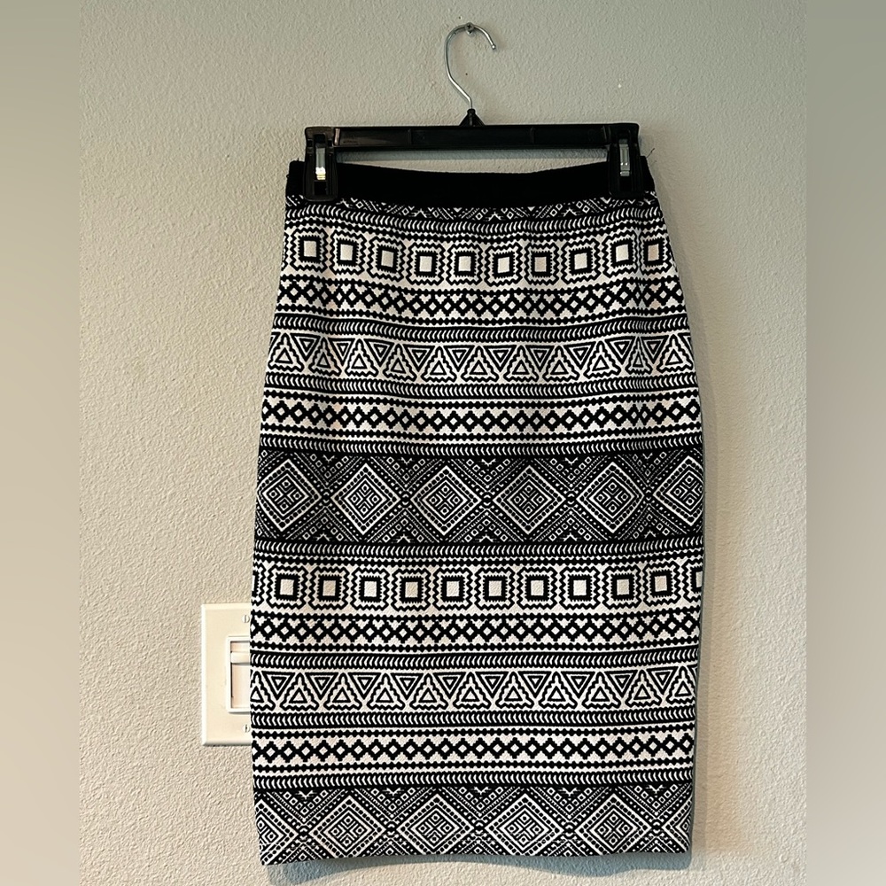 Printed midi skirt